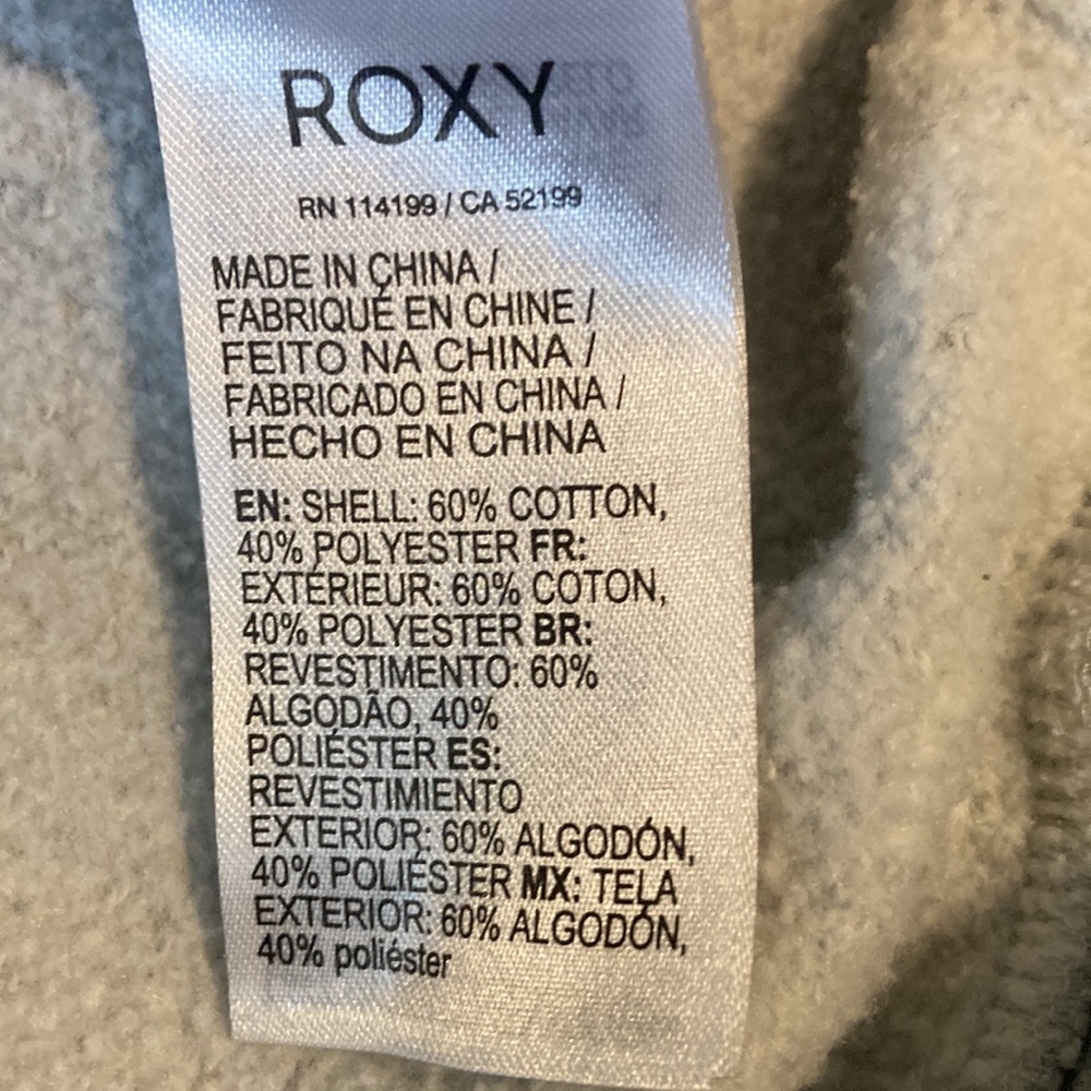 Roxy - Picture 2 of 2